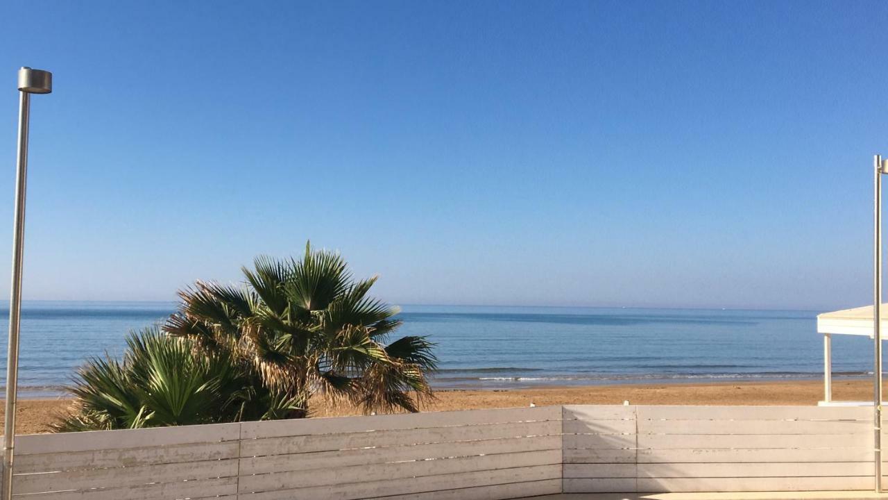 L'Onda Bed & Breakfast Marina di Ragusa Exterior photo